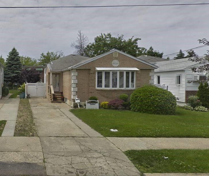 Single Family in Canarsie - East 101st  Brooklyn, NY 11236