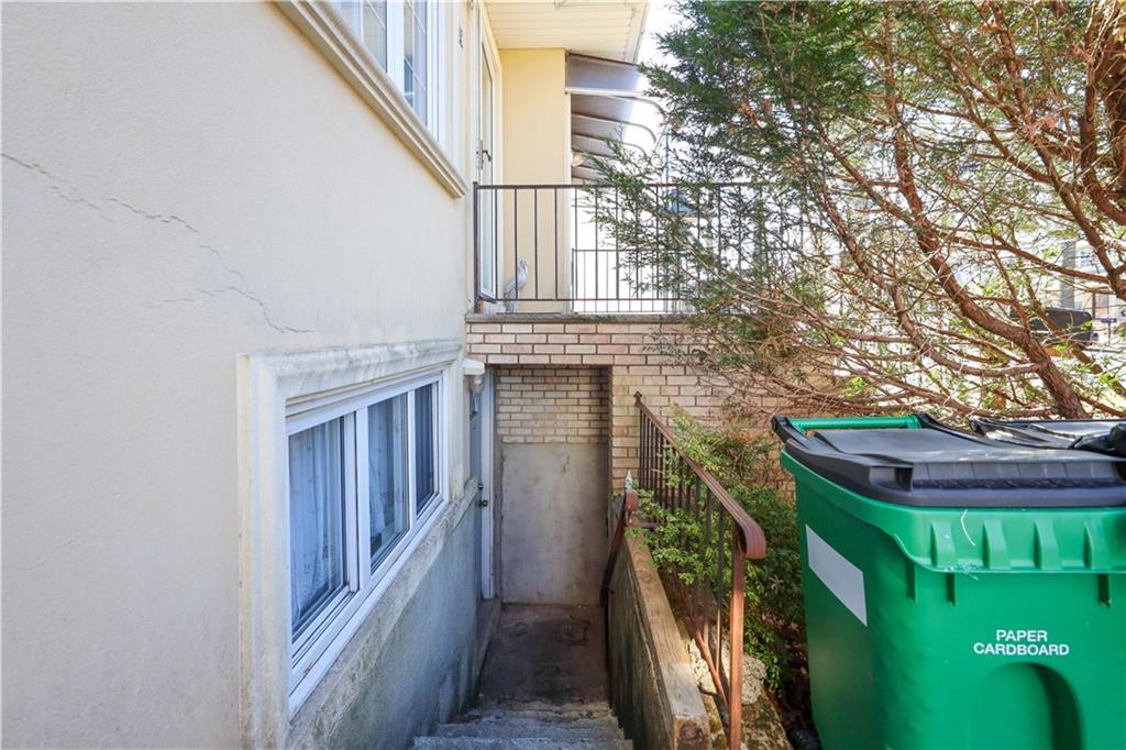 Single Family Townsend  Staten Island, NY 10304, MLS-490162-13