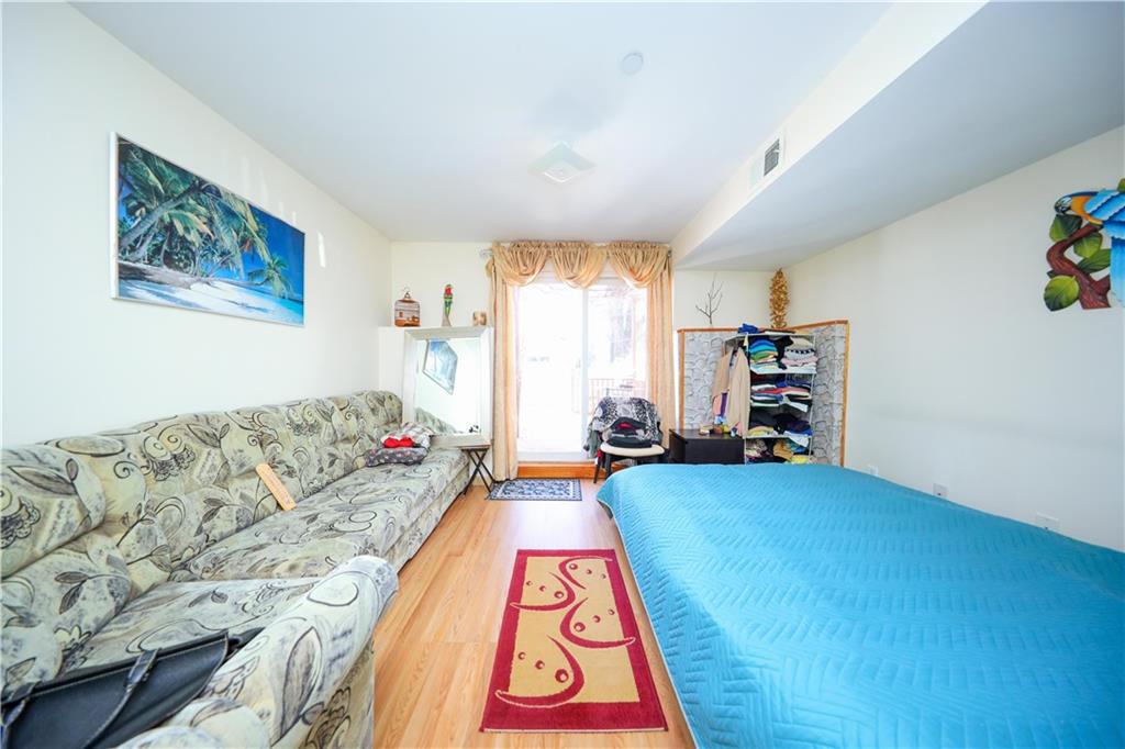Single Family Townsend  Staten Island, NY 10304, MLS-490162-17
