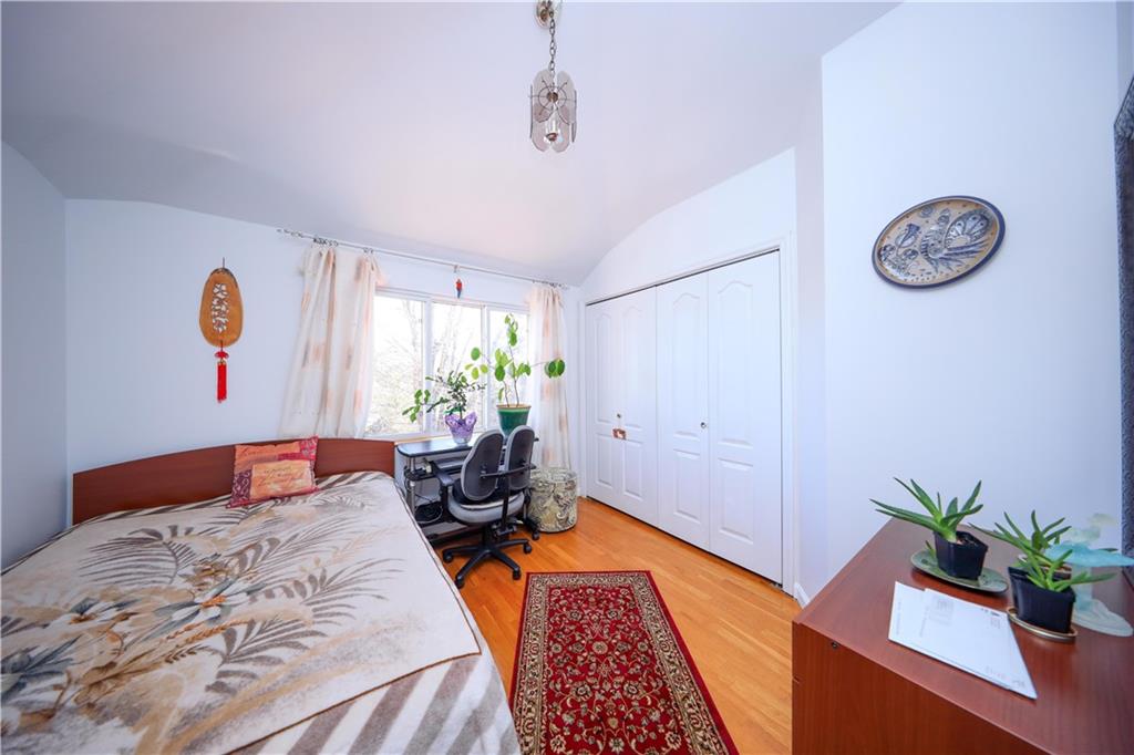 Single Family Townsend  Staten Island, NY 10304, MLS-490162-4