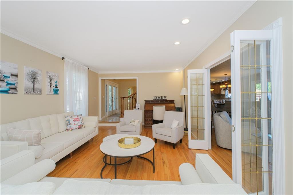 Single Family Haywood  Staten Island, NY 10307, MLS-493252-5