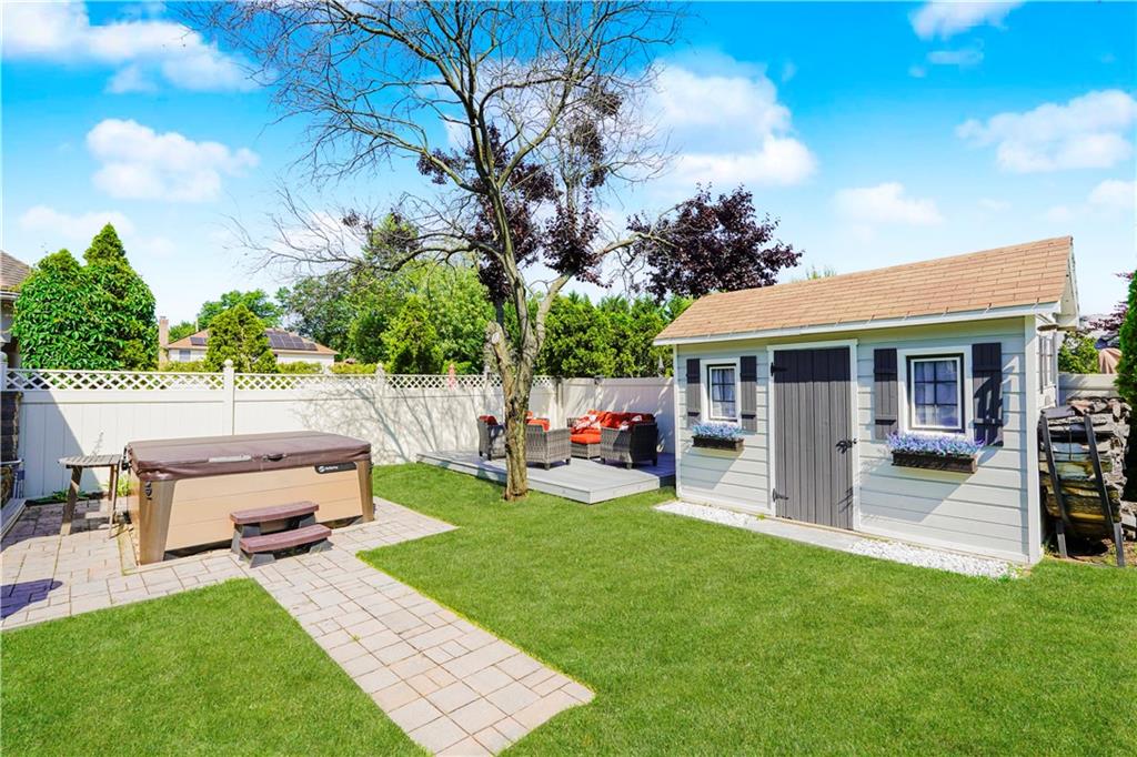 Single Family Haywood  Staten Island, NY 10307, MLS-493252-50