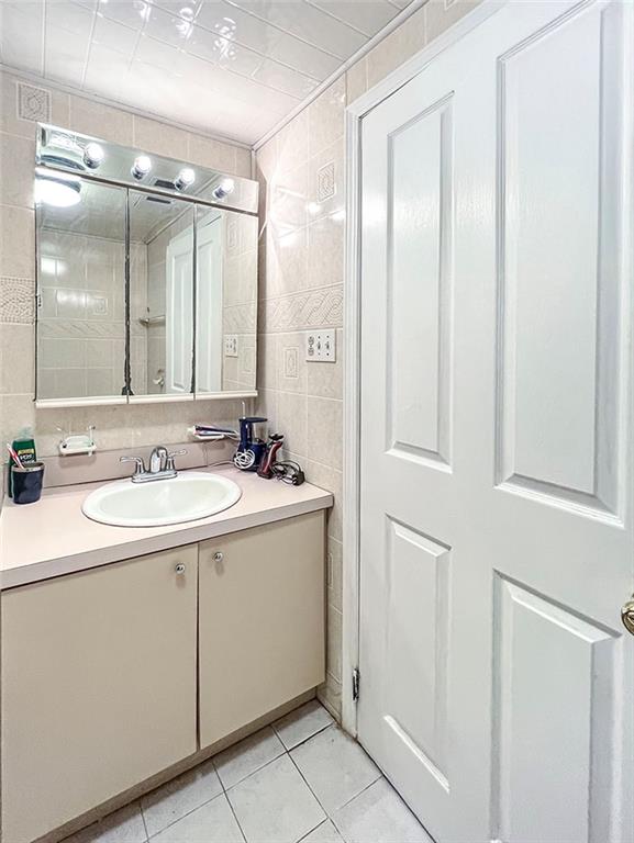 Single Family Fairlawn  Staten Island, NY 10308, MLS-493985-11