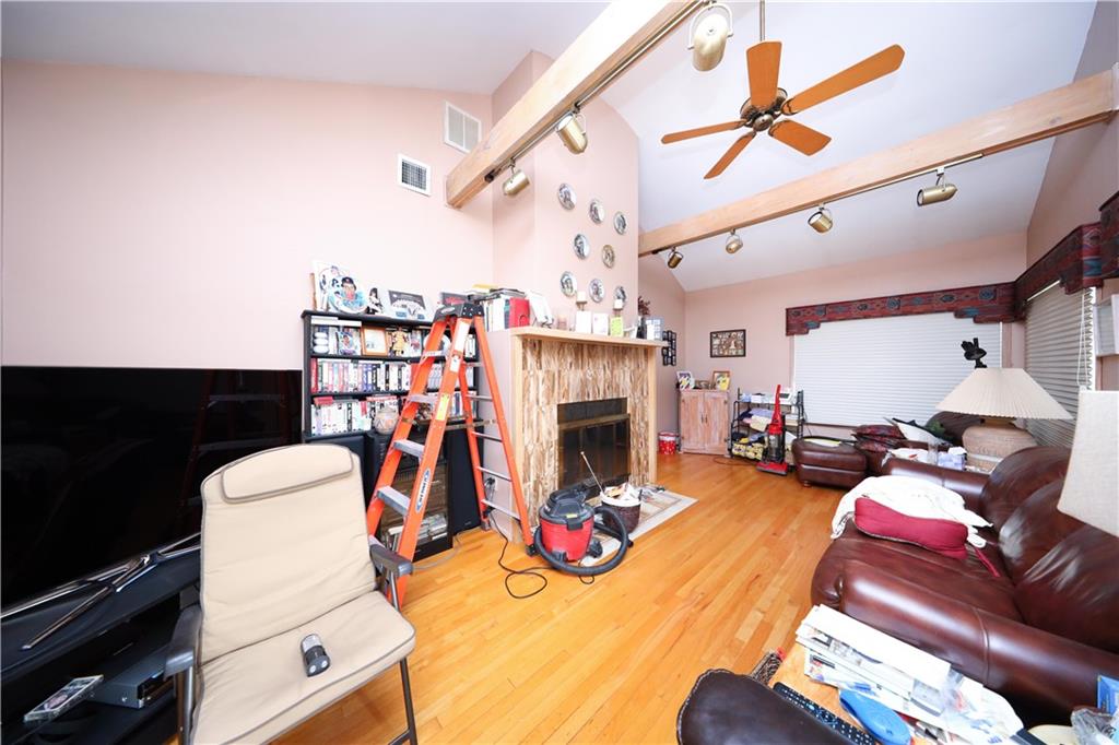 Single Family Hurlbert  Staten Island, NY 10305, MLS-494323-20