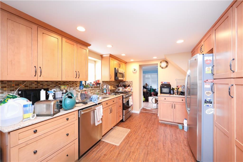 Single Family Hurlbert  Staten Island, NY 10305, MLS-494323-5