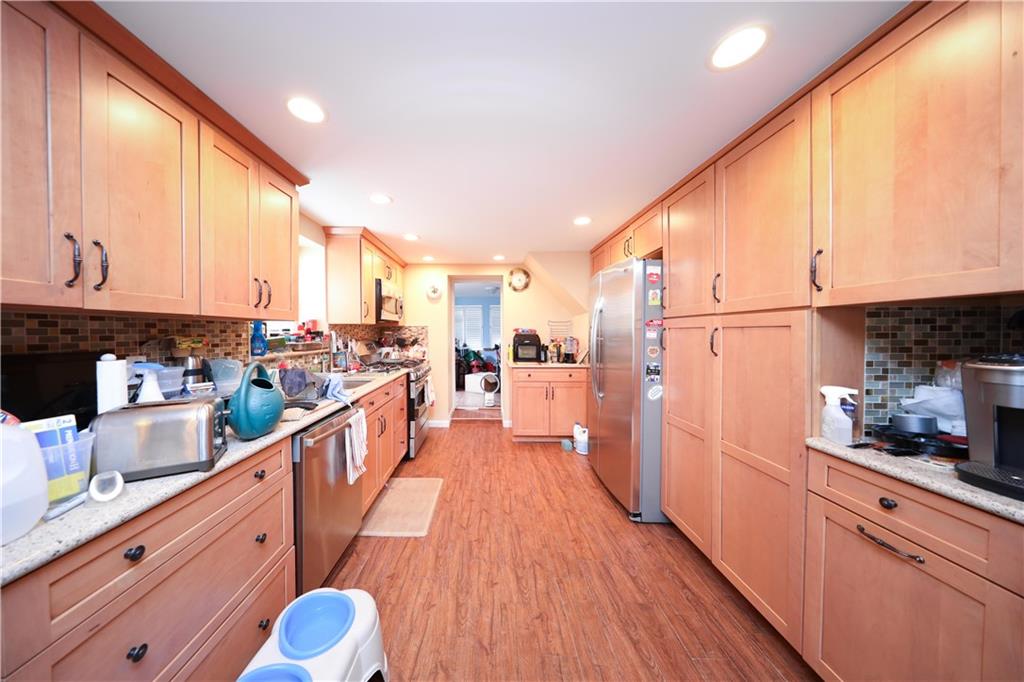 Single Family Hurlbert  Staten Island, NY 10305, MLS-494323-9