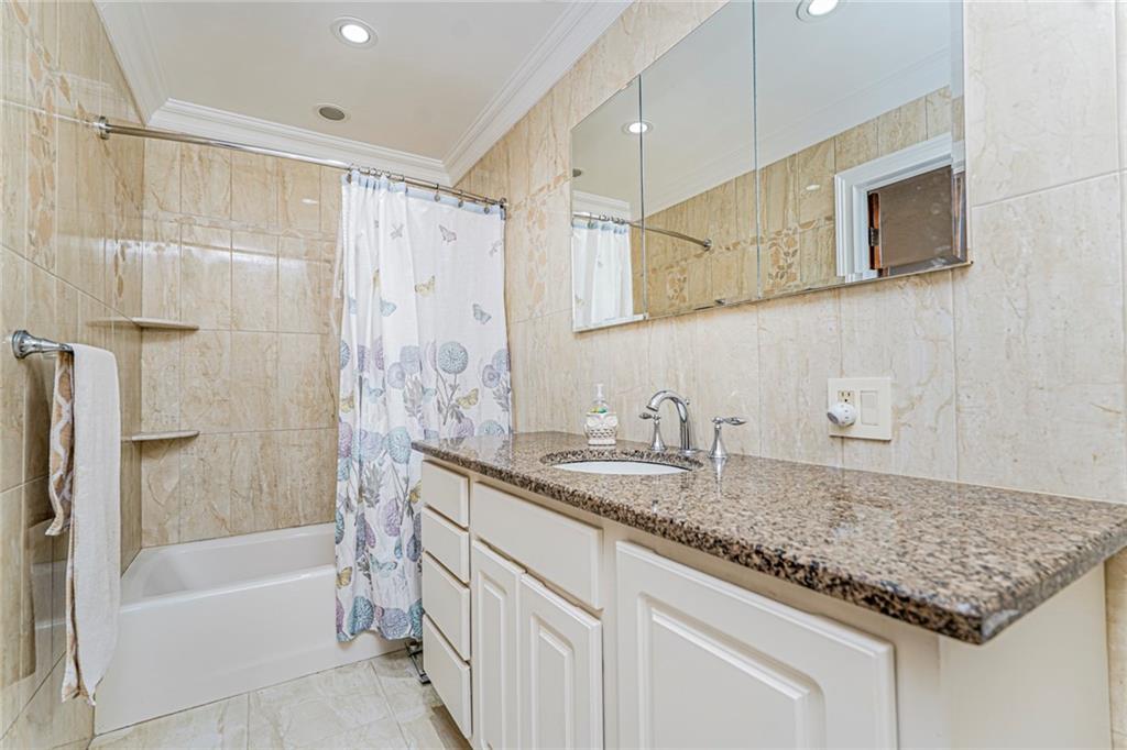 Single Family Longfellow  Staten Island, NY 10301, MLS-494586-11