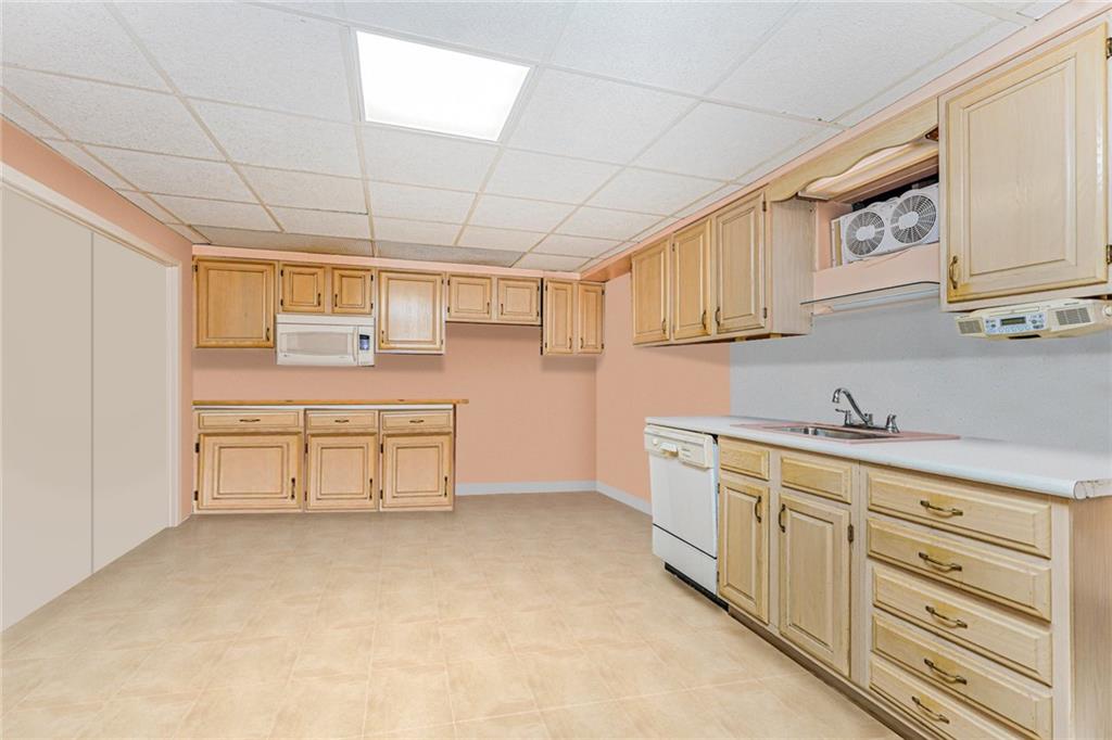 Single Family Longfellow  Staten Island, NY 10301, MLS-494586-43