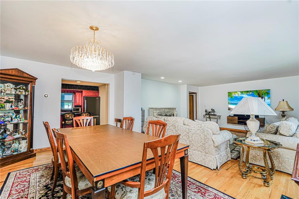 Single Family Longfellow  Staten Island, NY 10301, MLS-494586-8