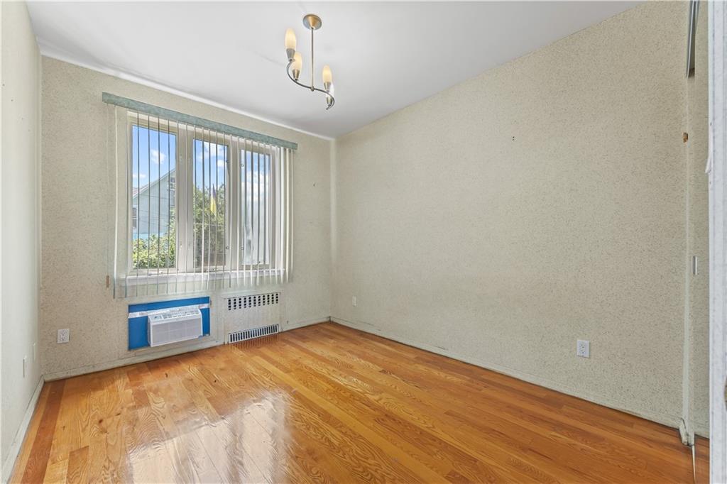 Single Family 27th  Brooklyn, NY 11235, MLS-494963-12