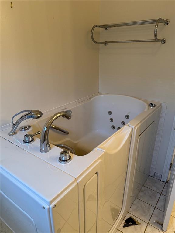 Two Family Seguine  Staten Island, NY 10309, MLS-494994-10