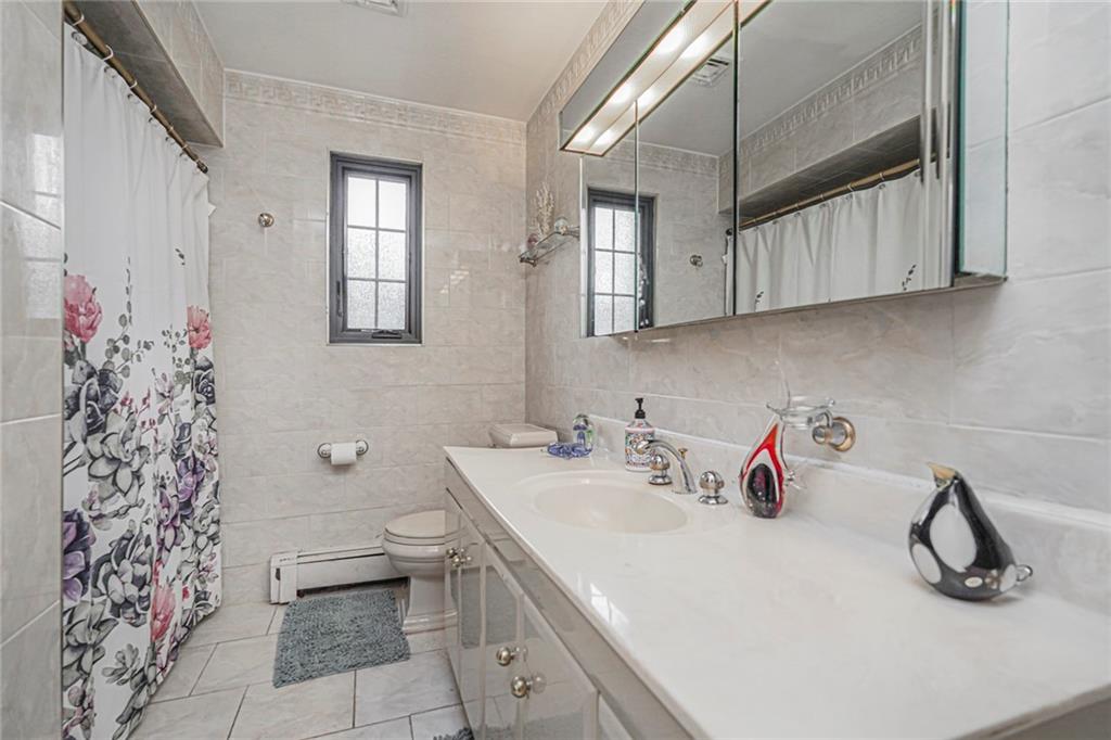 Single Family Brentwood  Staten Island, NY 10301, MLS-495206-16