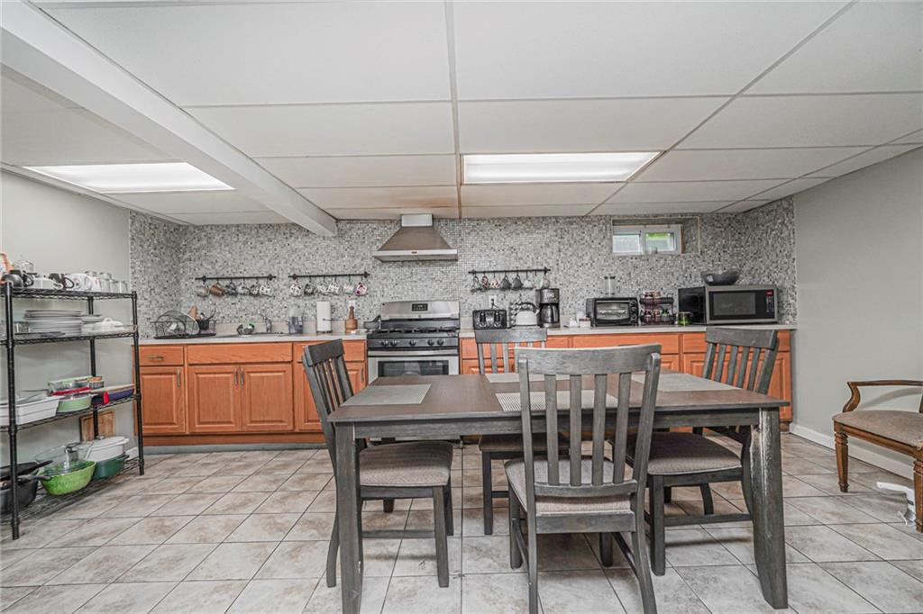 Single Family Brentwood  Staten Island, NY 10301, MLS-495206-25