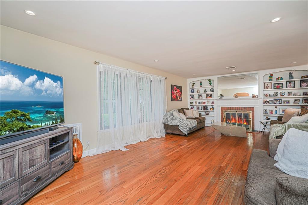 Single Family Brentwood  Staten Island, NY 10301, MLS-495206-7