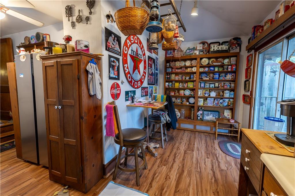 Single Family Decker  Staten Island, NY 10302, MLS-495214-10