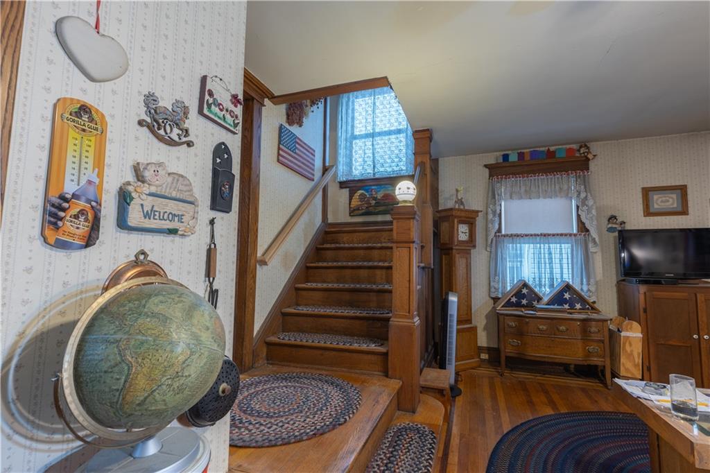 Single Family Decker  Staten Island, NY 10302, MLS-495214-12