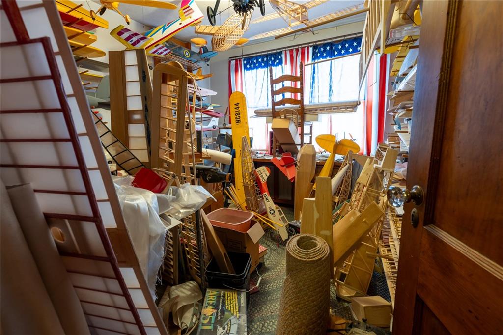 Single Family Decker  Staten Island, NY 10302, MLS-495214-13