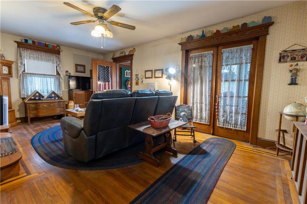 Single Family Decker  Staten Island, NY 10302, MLS-495214-3