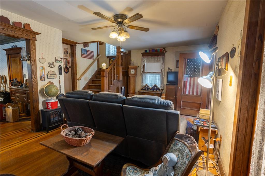 Single Family Decker  Staten Island, NY 10302, MLS-495214-4