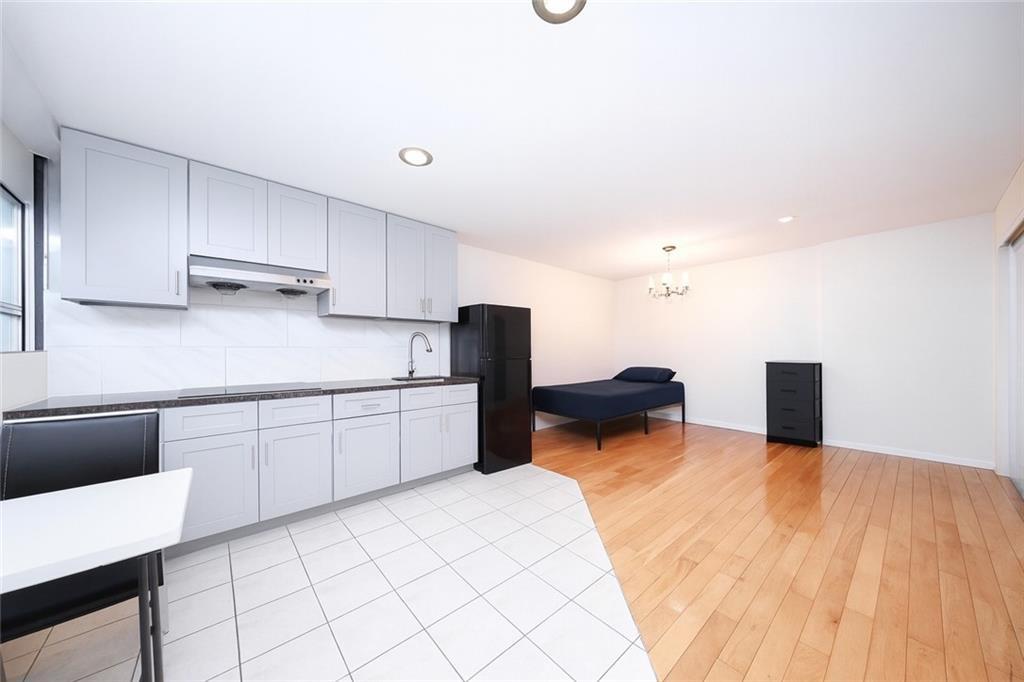 Single Family 26th  Brooklyn, NY 11229, MLS-495275-6