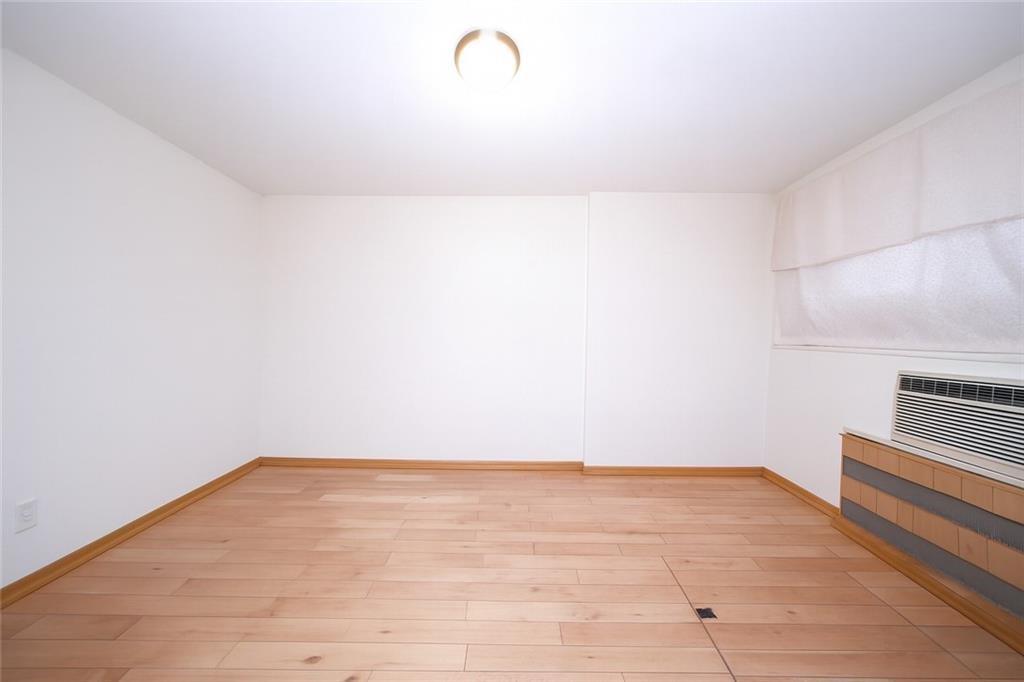 Single Family 26th  Brooklyn, NY 11229, MLS-495275-8