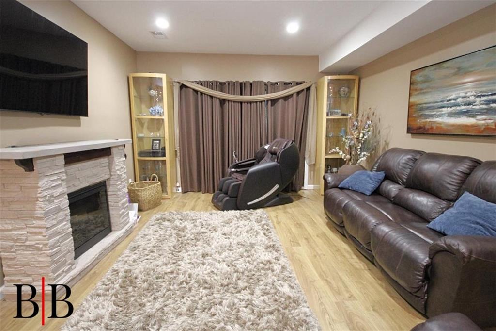 Single Family Rolling Hill  Staten Island, NY 10312, MLS-496001-10