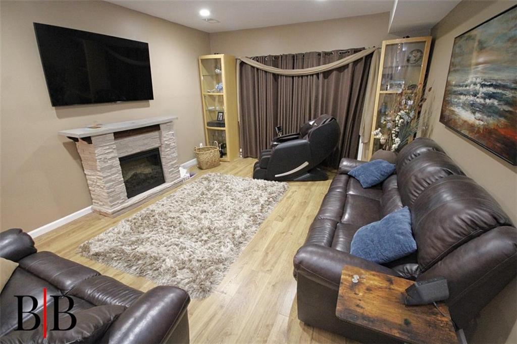 Single Family Rolling Hill  Staten Island, NY 10312, MLS-496001-11