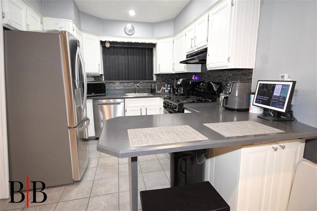 Single Family Rolling Hill  Staten Island, NY 10312, MLS-496001-5