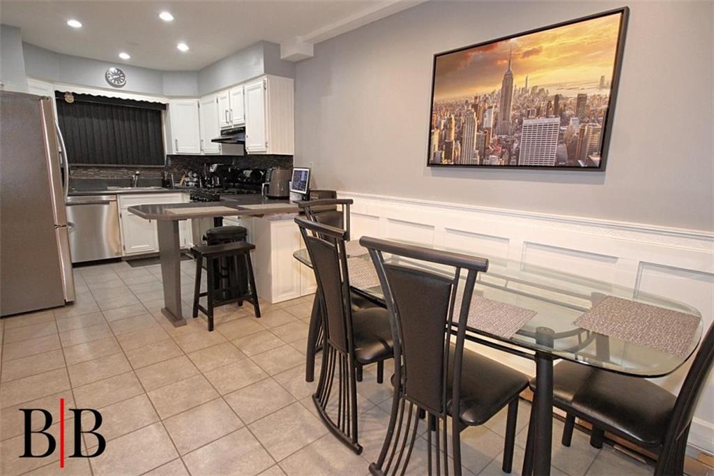 Single Family Rolling Hill  Staten Island, NY 10312, MLS-496001-6