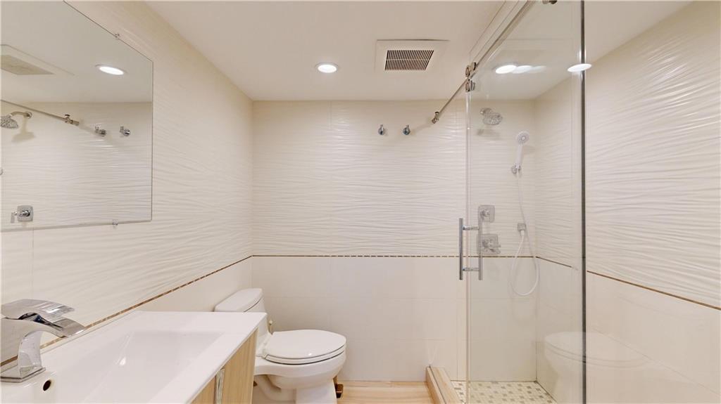 Single Family Nicole  Staten Island, NY 10301, MLS-496032-21