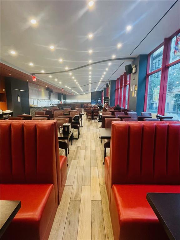 Business Only Creascent  Queens, NY 11101, MLS-496131-2