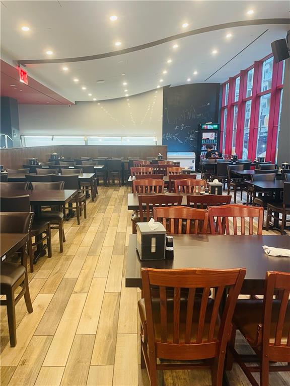 Business Only Creascent  Queens, NY 11101, MLS-496131-4