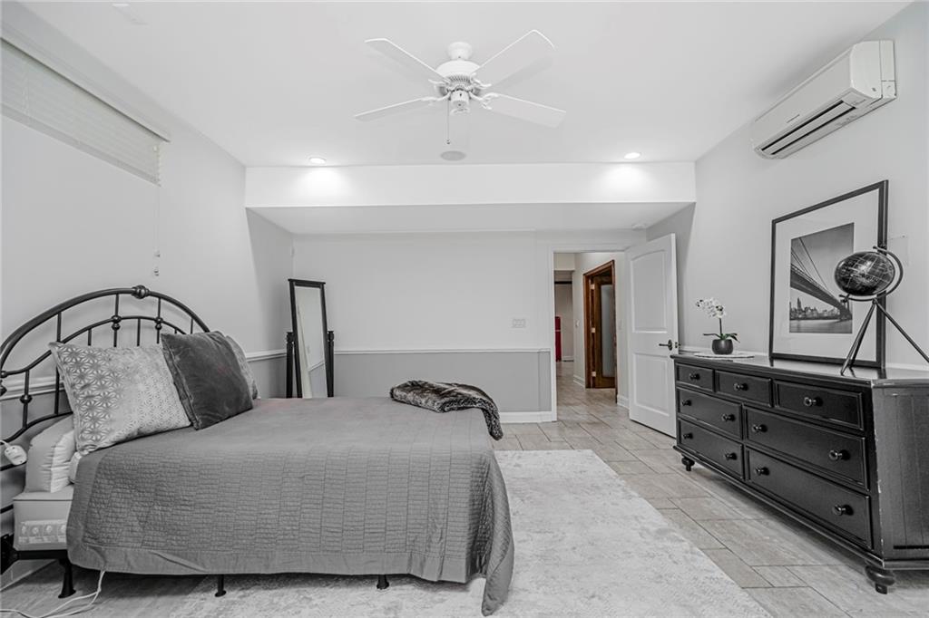 Single Family Craig  Staten Island, NY 10307, MLS-496196-28