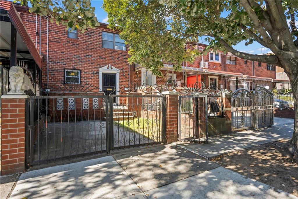 Single Family Hendrix  Brooklyn, NY 11207, MLS-496511-2