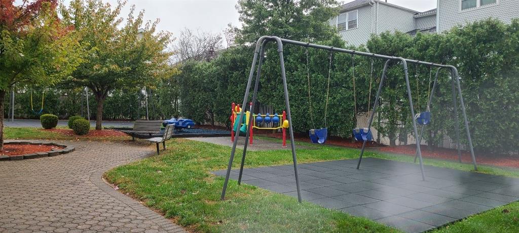 Single Family Lorraine  Staten Island, NY 10309, MLS-496593-33