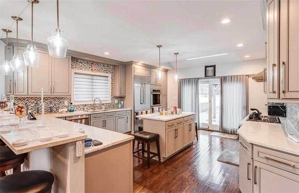 Single Family Central  Nassau, NY 11510, MLS-496957-14