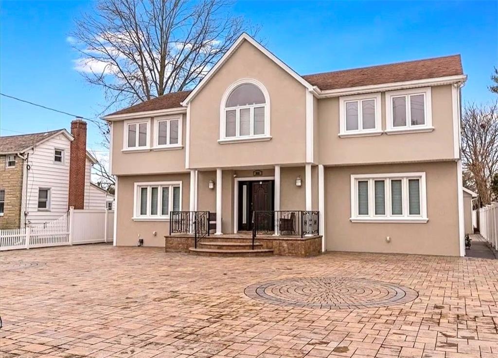 Single Family Central  Nassau, NY 11510, MLS-496957-2