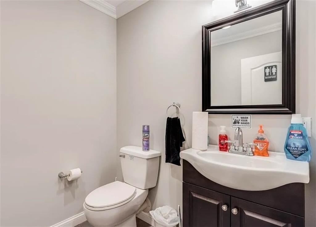 Single Family Central  Nassau, NY 11510, MLS-496957-25