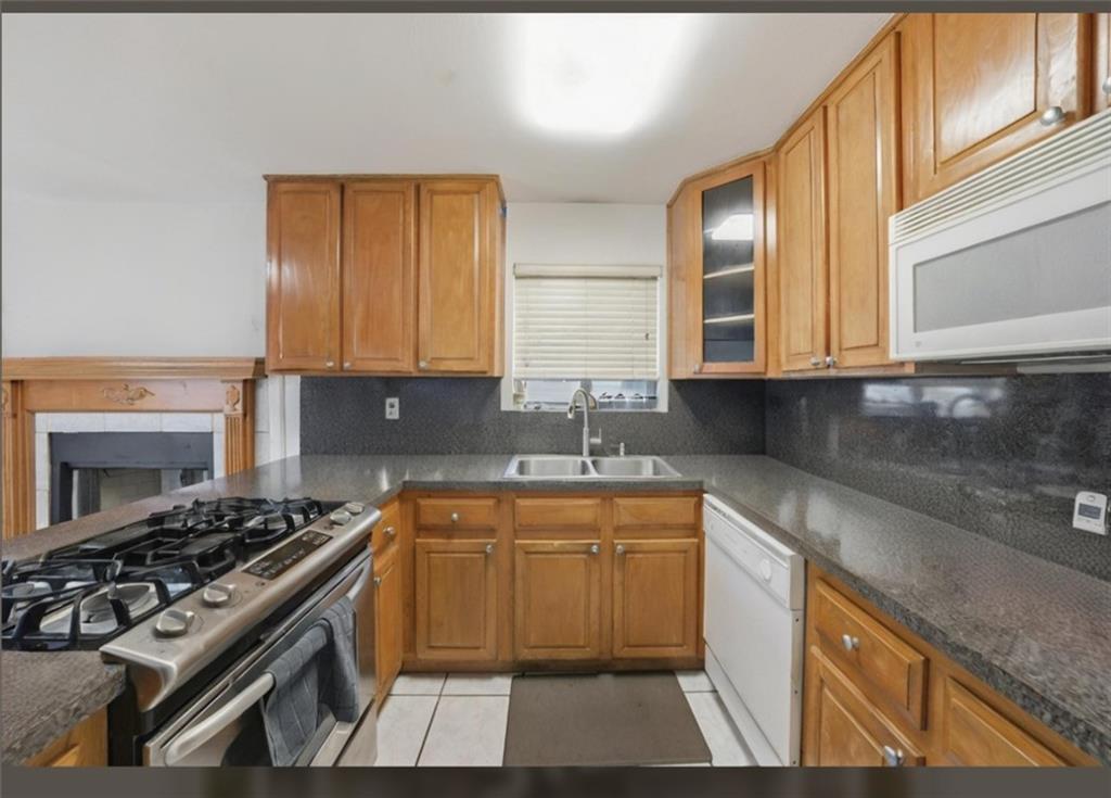 Single Family Bergen Beach  Brooklyn, NY 11234, MLS-497009-27