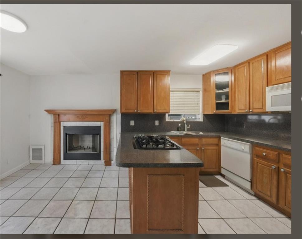 Single Family Bergen Beach  Brooklyn, NY 11234, MLS-497009-29