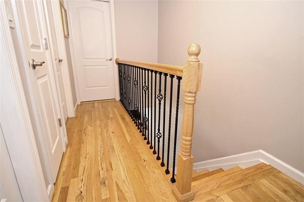 Single Family Pompey  Staten Island, NY 10312, MLS-497106-12