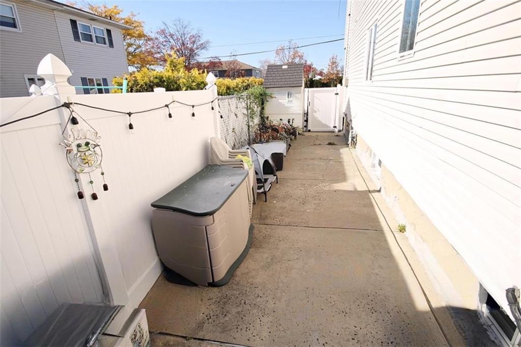 Single Family Pompey  Staten Island, NY 10312, MLS-497106-26