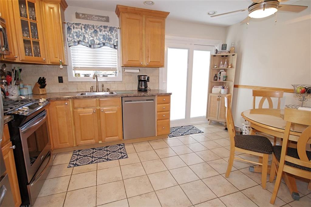 Single Family Pompey  Staten Island, NY 10312, MLS-497106-7