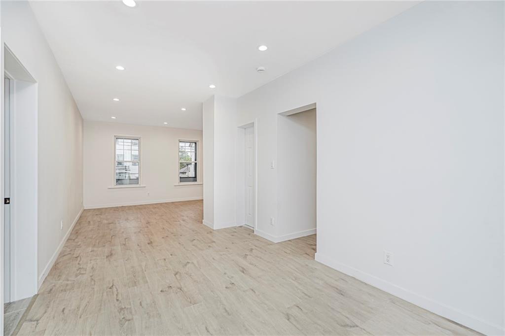 Single Family Arthur Kill  Staten Island, NY 10307, MLS-497115-12