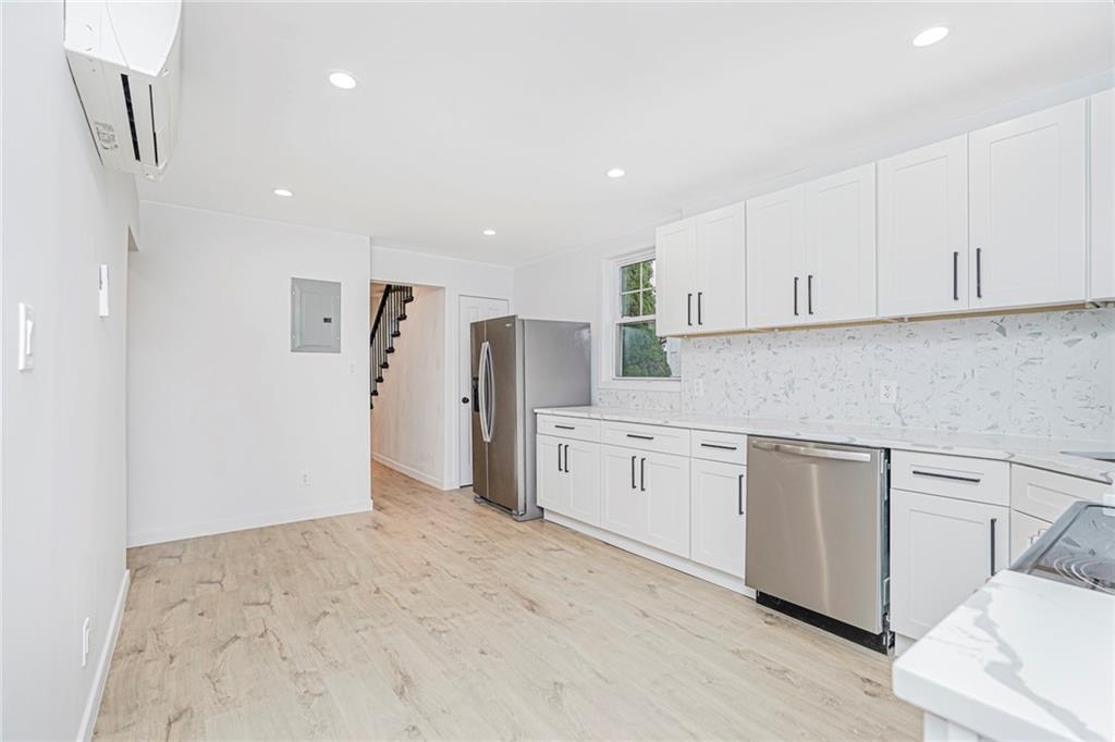 Single Family Arthur Kill  Staten Island, NY 10307, MLS-497115-15