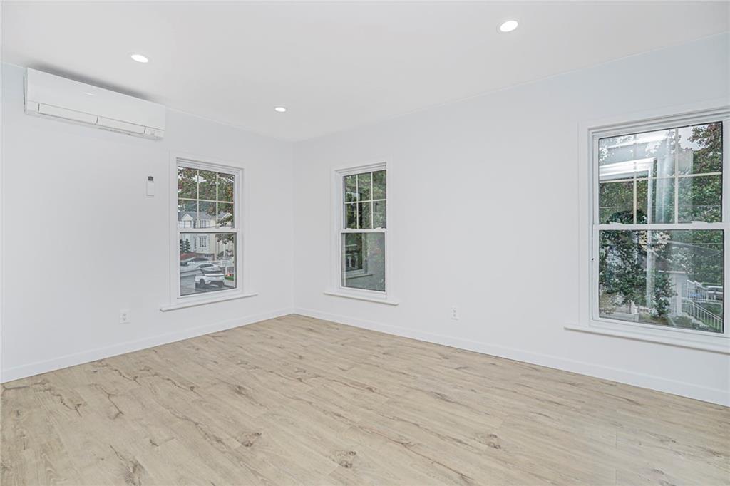 Single Family Arthur Kill  Staten Island, NY 10307, MLS-497115-20