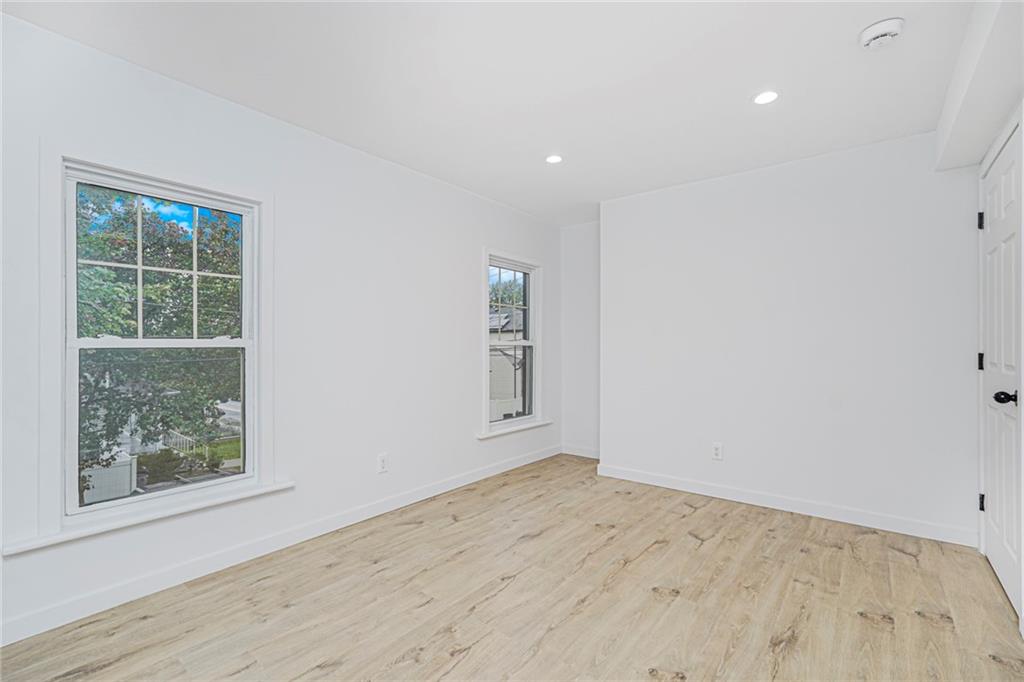 Single Family Arthur Kill  Staten Island, NY 10307, MLS-497115-21