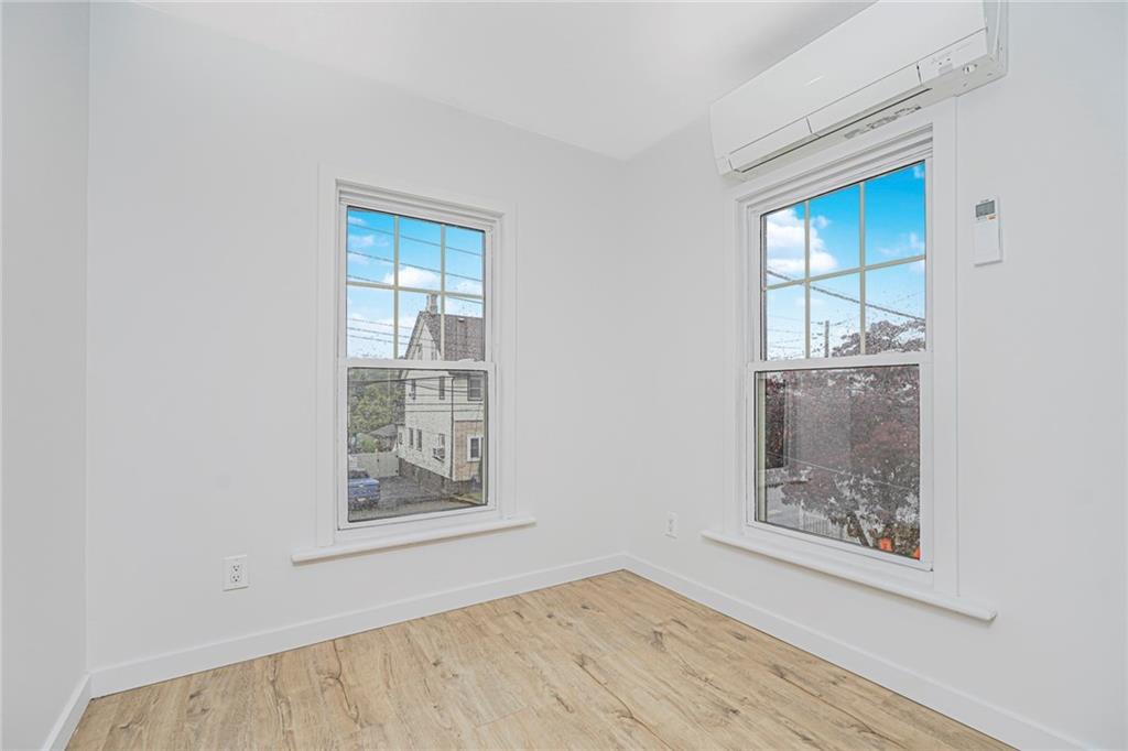 Single Family Arthur Kill  Staten Island, NY 10307, MLS-497115-22