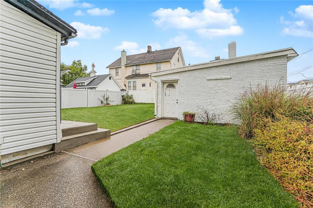 Single Family Arthur Kill  Staten Island, NY 10307, MLS-497115-40