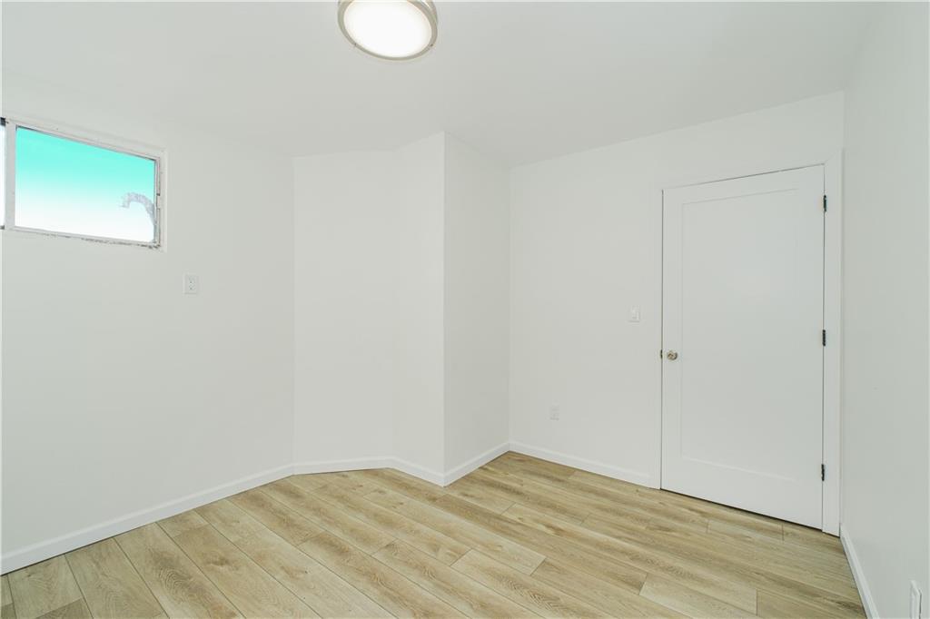 Single Family Oakville  Staten Island, NY 10314, MLS-497261-20